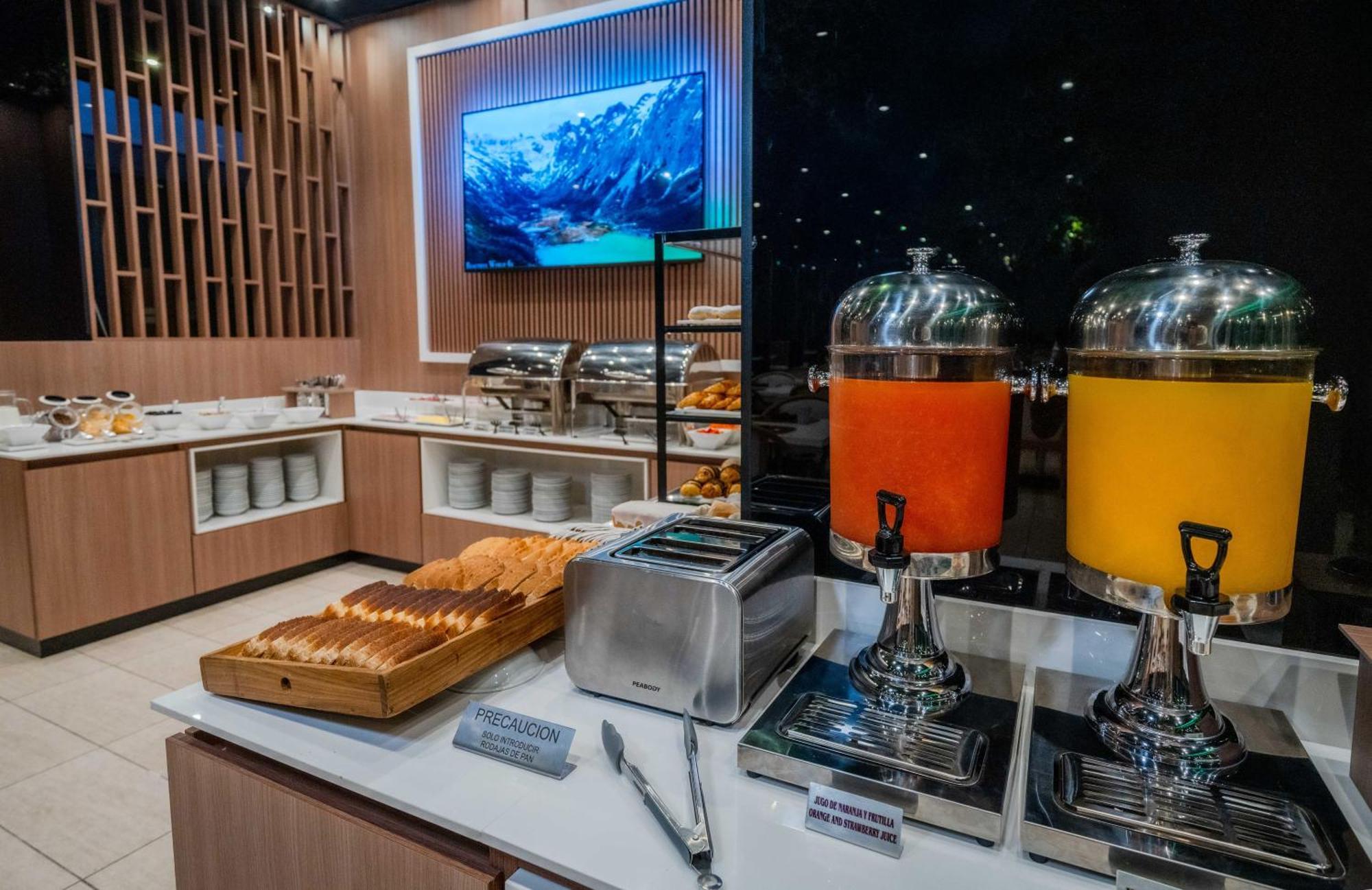 Holiday Inn Rosario By Ihg Dış mekan fotoğraf